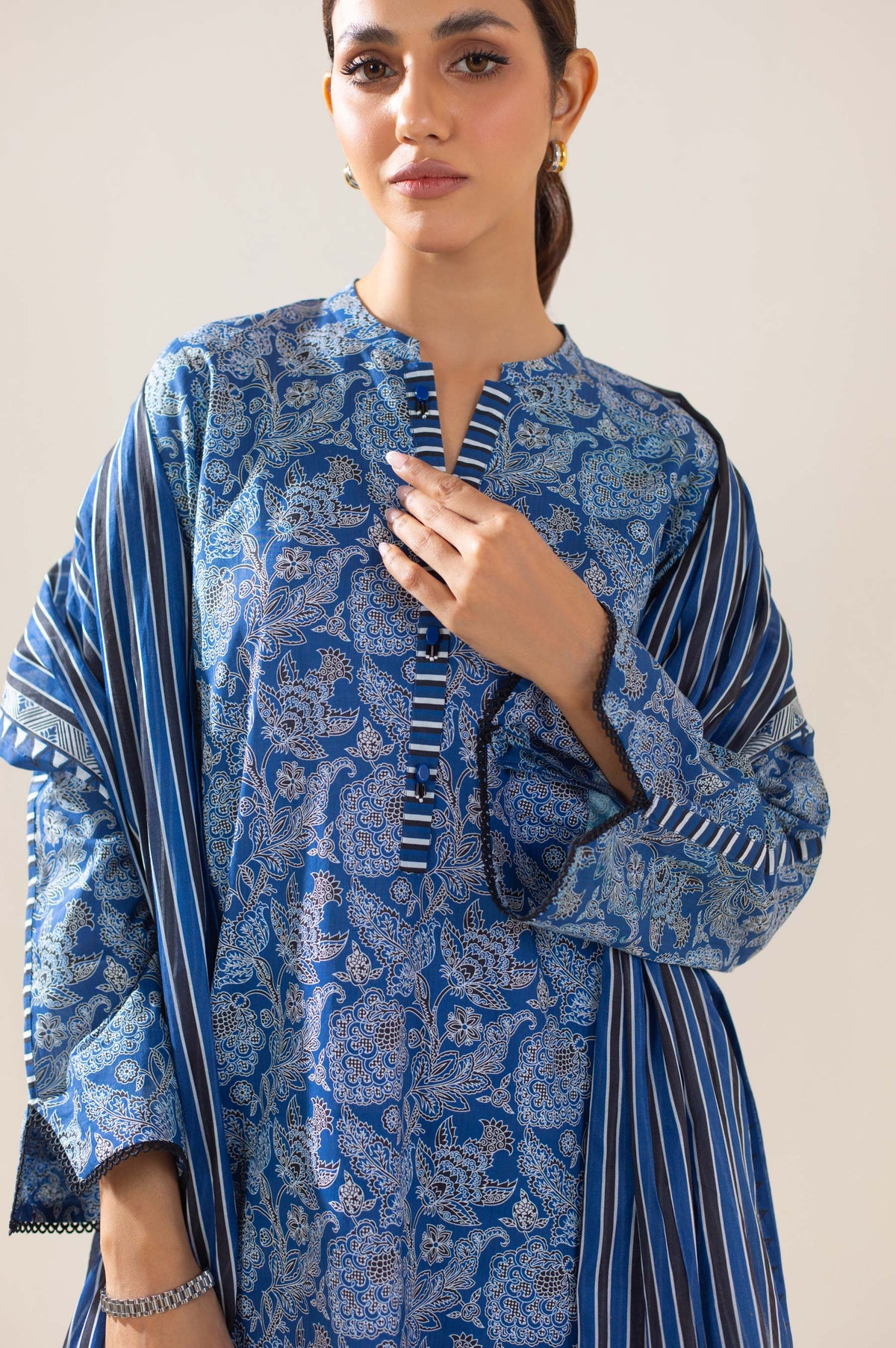 Zeen | Summer Collection 24 | 34230 by Zeen - Designer Dress - Type: Ladies Clothes - Available at Libayah - 100% Original